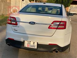 Ford Taurus